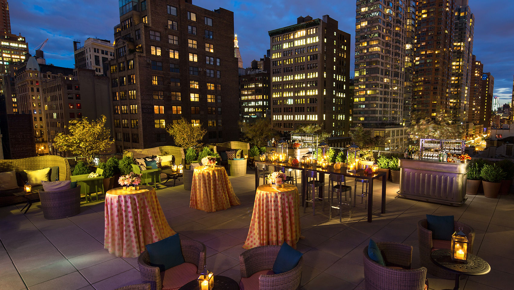 Outdoor dinner set up with NYC skyline