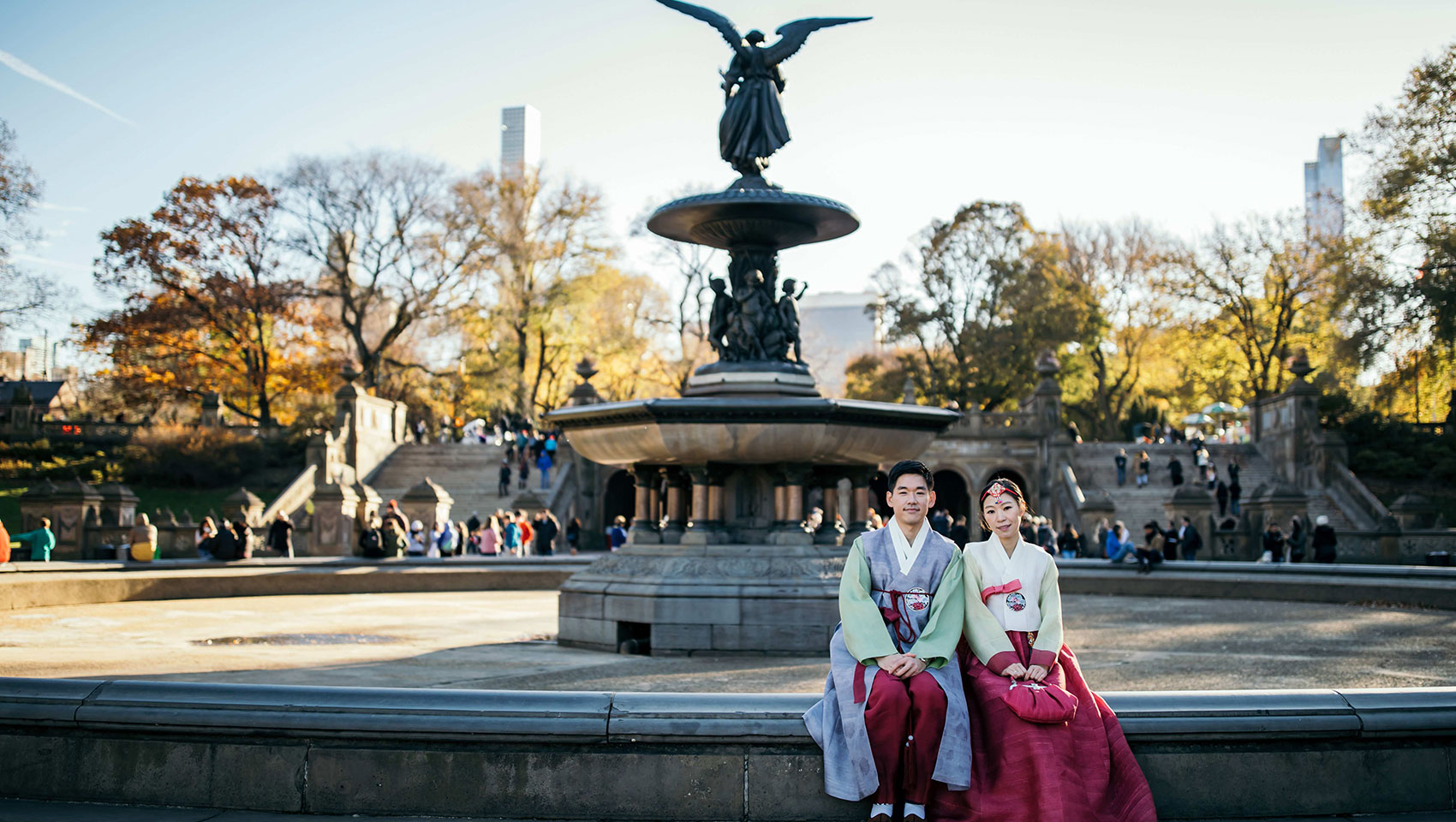 Munji and Eun Joon at central park fountain