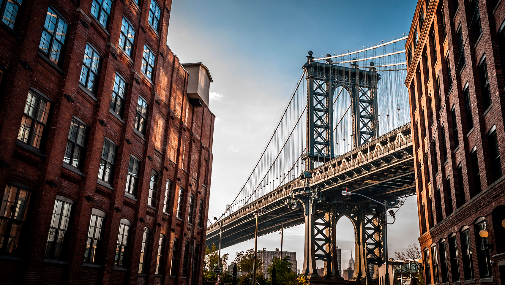 manhattan bridge